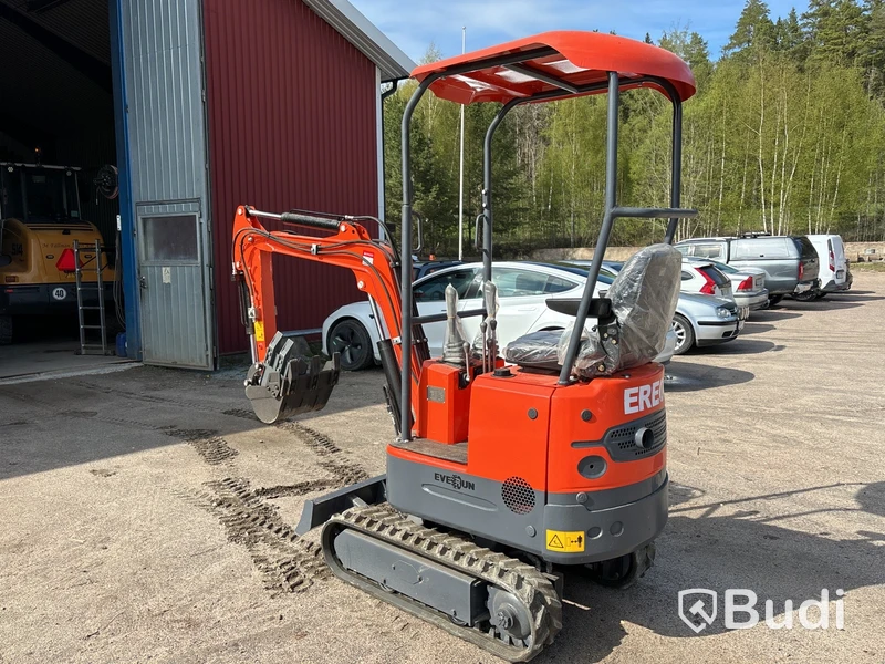 Grävmaskin Everun ERE 08-2022, 18-timmar
